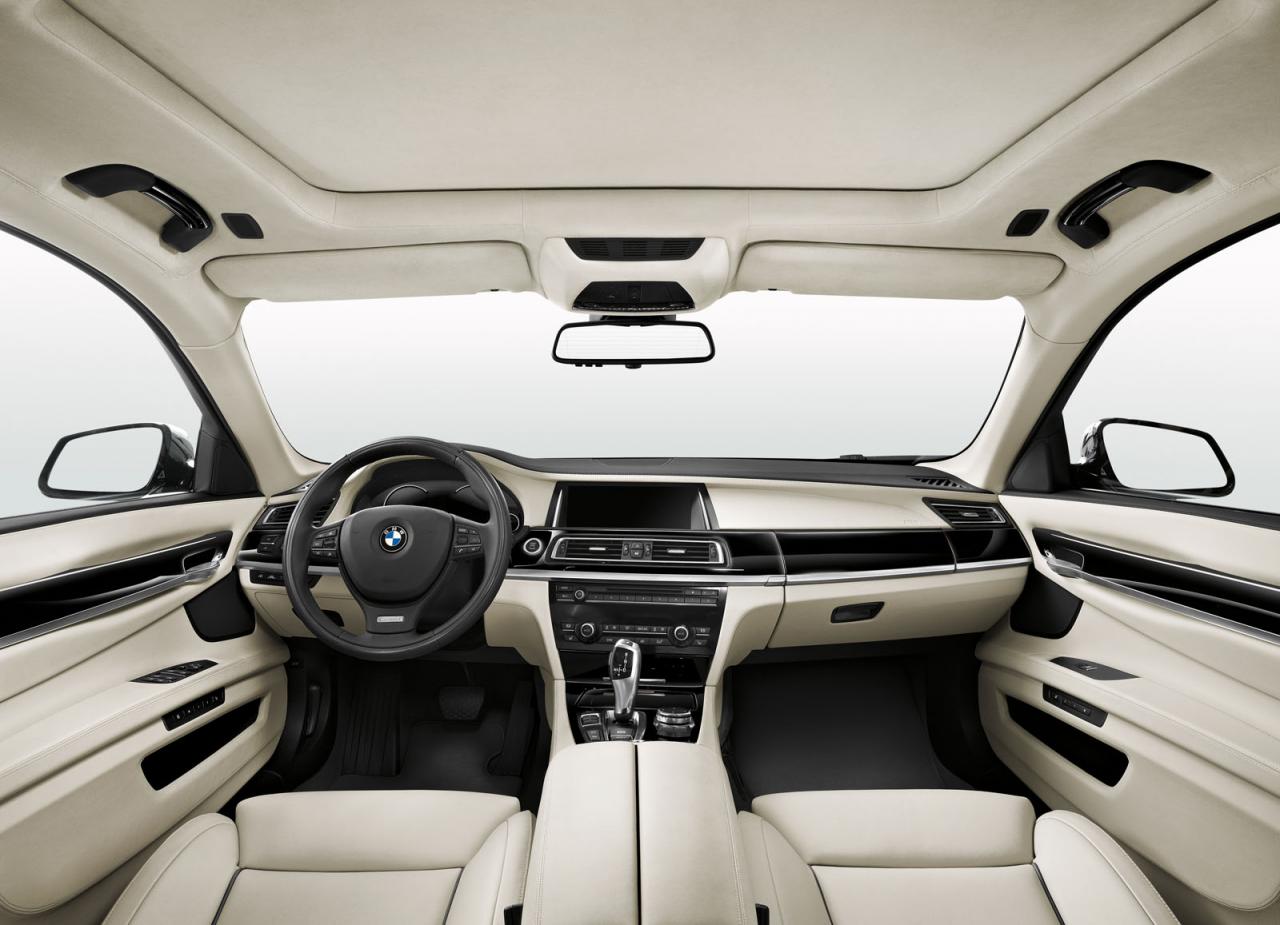 BMW 7-Series Exclusive Edition 4