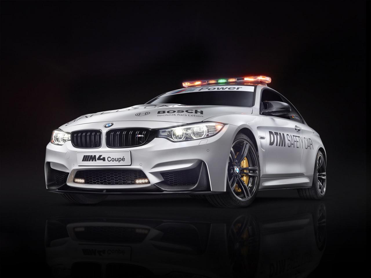 BMW M4 Coupe DTM safety car2