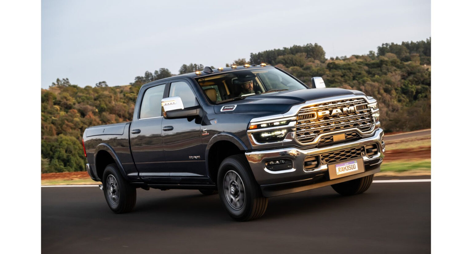 Novas Ram 2500 e 3500 chegam com novidades