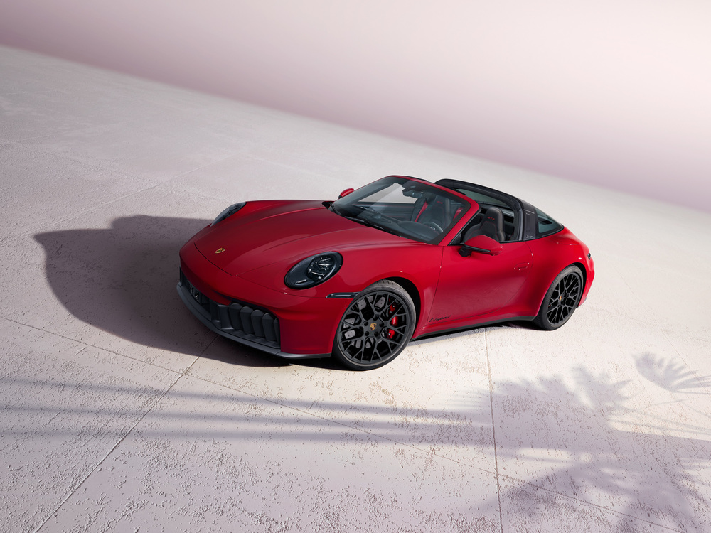 Novo Porsche 911 Targa 4 GTS entra em pré-venda no Brasil